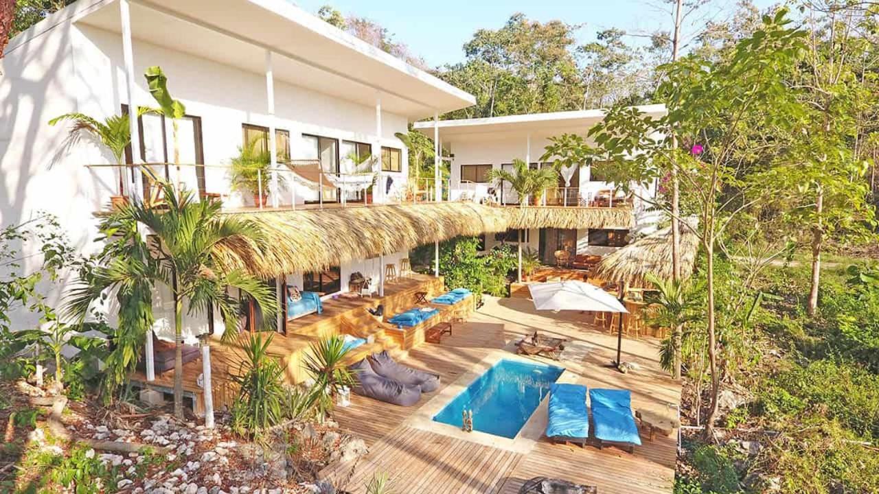 La Sana Surf Hotel, New Management, Few Mn Drive To The Beach Playa Santa Teresa  Екстер'єр фото
