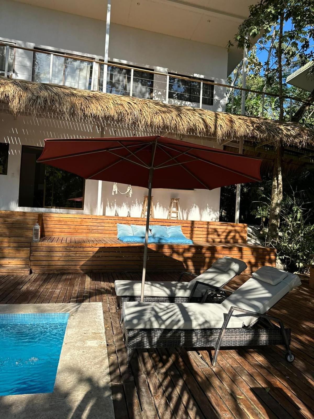 La Sana Surf Hotel, New Management, Few Mn Drive To The Beach Playa Santa Teresa  Екстер'єр фото